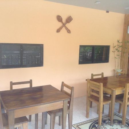 West Atlantic Inn Concepcion  Kültér fotó