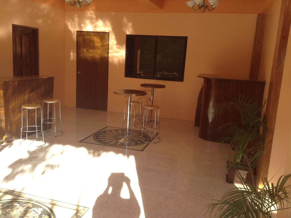 West Atlantic Inn Concepcion  Kültér fotó