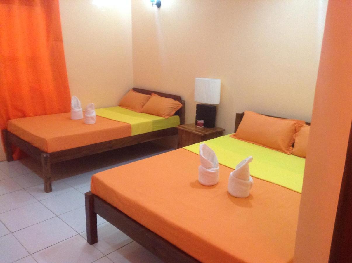 West Atlantic Inn Concepcion  Kültér fotó